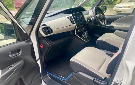 Nissan Serena IV, 2019 год, 2 390 000 рублей, 14 фотография