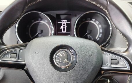 Skoda Yeti I рестайлинг, 2017 год, 1 860 000 рублей, 16 фотография