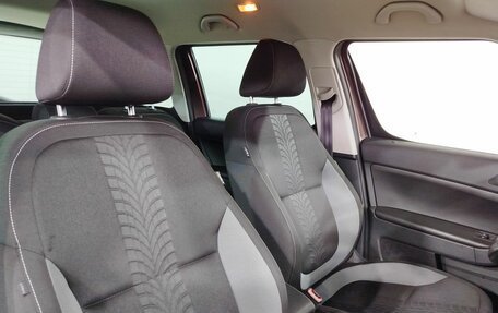 Skoda Yeti I рестайлинг, 2017 год, 1 860 000 рублей, 18 фотография
