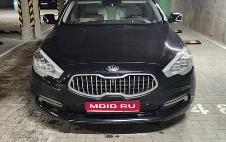KIA Quoris I, 2013 год, 1 550 000 рублей, 1 фотография