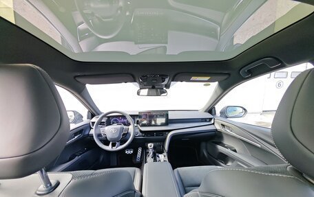 Toyota Camry, 2026 год, 4 350 000 рублей, 16 фотография