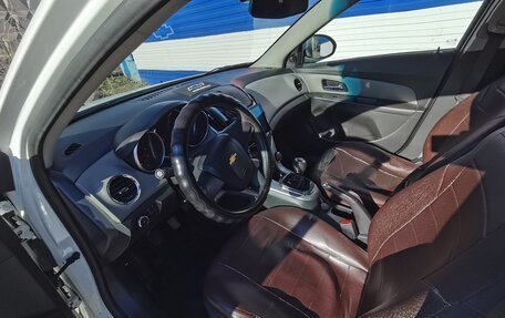 Chevrolet Cruze II, 2014 год, 669 000 рублей, 10 фотография
