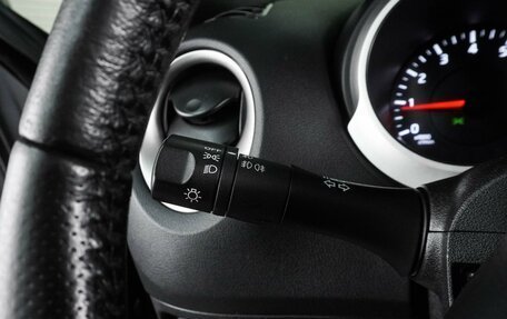 Nissan Juke II, 2013 год, 944 000 рублей, 13 фотография