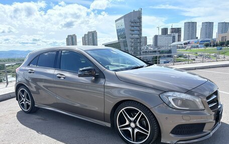 Mercedes-Benz A-Класс, 2013 год, 1 200 000 рублей, 4 фотография