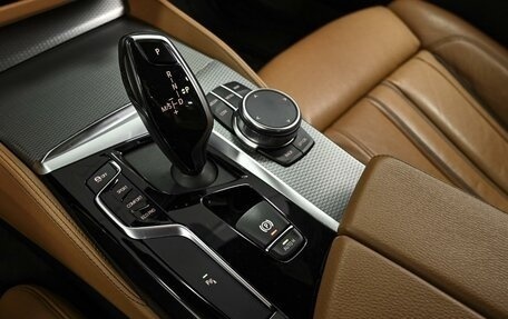 BMW 5 серия, 2019 год, 4 090 000 рублей, 12 фотография