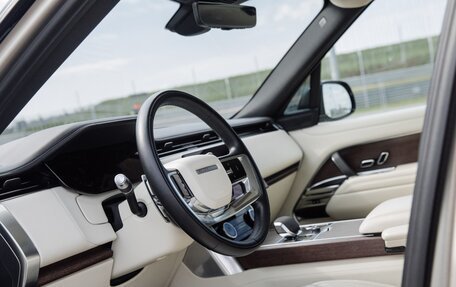 Land Rover Range Rover IV рестайлинг, 2022 год, 15 490 000 рублей, 7 фотография