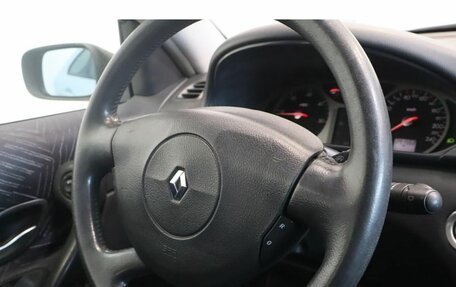 Renault Laguna II, 2002 год, 429 000 рублей, 8 фотография