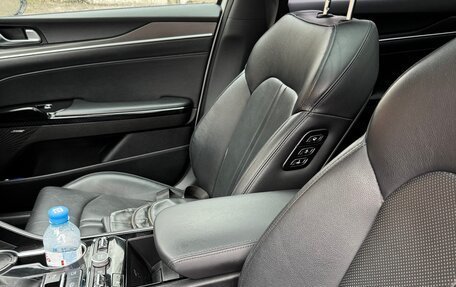 KIA K5, 2020 год, 2 550 000 рублей, 24 фотография