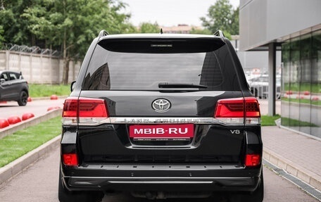Toyota Land Cruiser 200, 2016 год, 6 125 000 рублей, 8 фотография