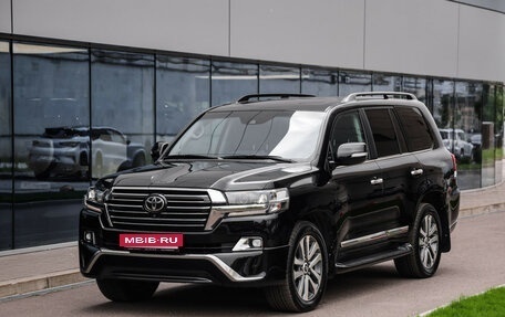 Toyota Land Cruiser 200, 2016 год, 6 125 000 рублей, 3 фотография