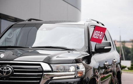 Toyota Land Cruiser 200, 2016 год, 6 125 000 рублей, 2 фотография