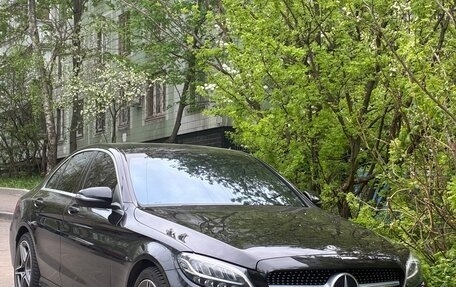 Mercedes-Benz C-Класс, 2018 год, 2 950 000 рублей, 1 фотография