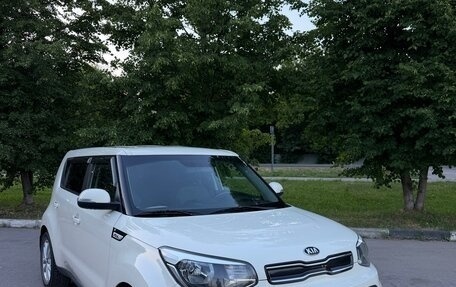 KIA Soul II рестайлинг, 2018 год, 1 600 000 рублей, 1 фотография