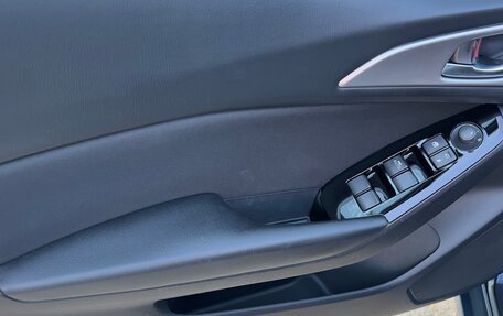 Mazda 3, 2018 год, 1 645 000 рублей, 9 фотография