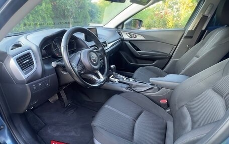 Mazda 3, 2018 год, 1 645 000 рублей, 12 фотография