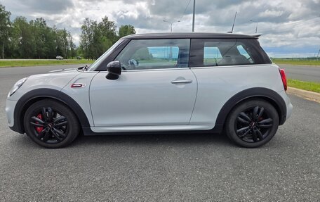 MINI Hatch, 2018 год, 2 500 000 рублей, 9 фотография