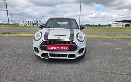 MINI Hatch, 2018 год, 2 500 000 рублей, 3 фотография