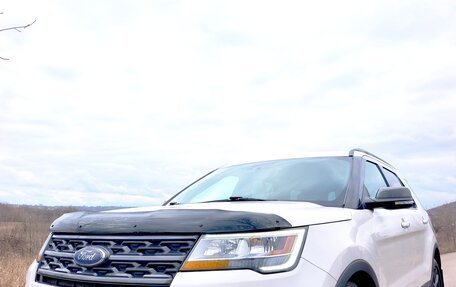 Ford Explorer VI, 2018 год, 3 299 000 рублей, 2 фотография