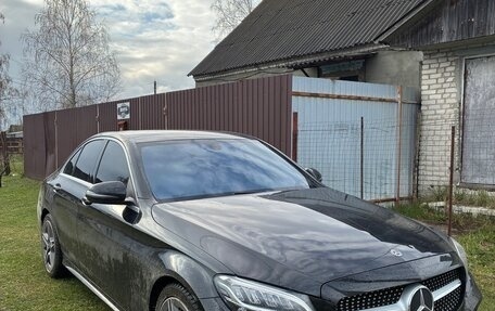 Mercedes-Benz C-Класс, 2018 год, 2 950 000 рублей, 3 фотография