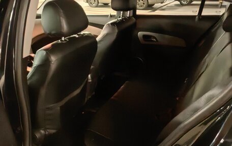 Chevrolet Cruze II, 2012 год, 700 000 рублей, 4 фотография