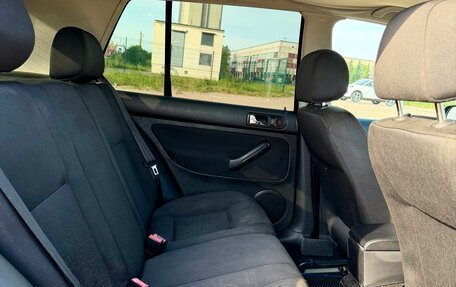 Volkswagen Golf IV, 2002 год, 400 000 рублей, 31 фотография