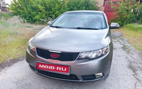 KIA Cerato III, 2010 год, 1 100 000 рублей, 1 фотография