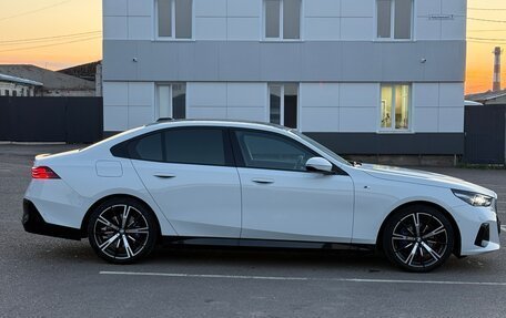 BMW 5 серия, 2024 год, 7 099 000 рублей, 4 фотография