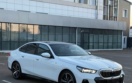 BMW 5 серия, 2024 год, 7 099 000 рублей, 3 фотография