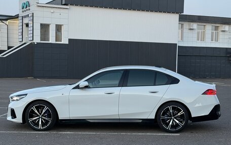 BMW 5 серия, 2024 год, 7 099 000 рублей, 8 фотография