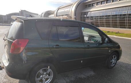 Toyota Corolla Verso I, 2002 год, 600 000 рублей, 10 фотография
