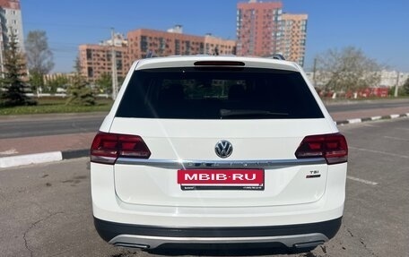 Volkswagen Teramont I, 2019 год, 2 700 000 рублей, 2 фотография