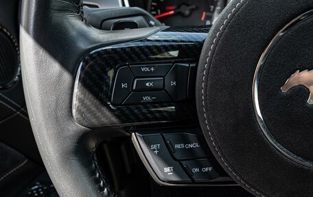Ford Mustang VI рестайлинг, 2020 год, 5 800 000 рублей, 20 фотография