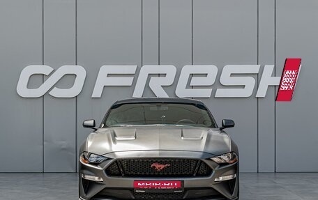 Ford Mustang VI рестайлинг, 2020 год, 5 800 000 рублей, 3 фотография