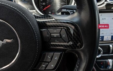 Ford Mustang VI рестайлинг, 2020 год, 5 800 000 рублей, 22 фотография