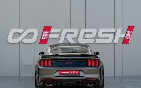 Ford Mustang VI рестайлинг, 2020 год, 5 800 000 рублей, 4 фотография