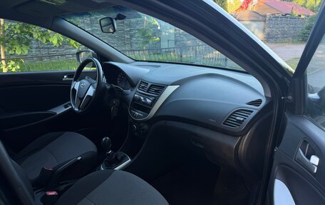 Hyundai Solaris II рестайлинг, 2012 год, 560 000 рублей, 11 фотография