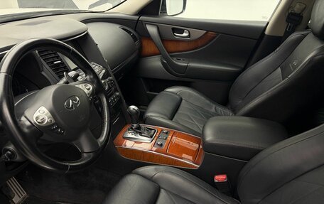 Infiniti FX II, 2012 год, 2 049 000 рублей, 19 фотография