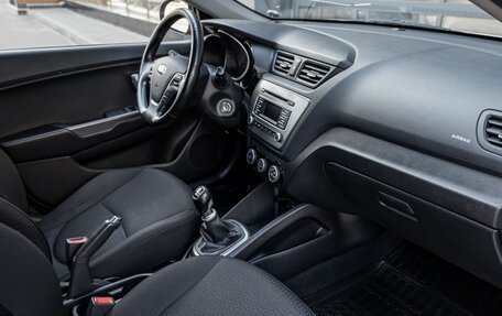 KIA Rio III рестайлинг, 2015 год, 999 000 рублей, 8 фотография