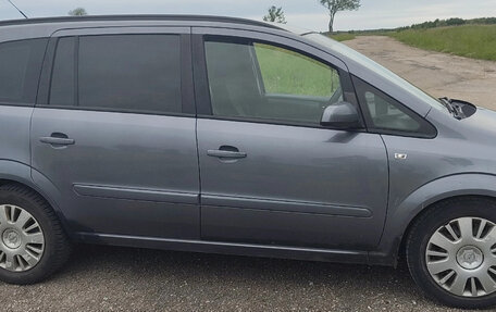 Opel Zafira B, 2007 год, 760 000 рублей, 3 фотография
