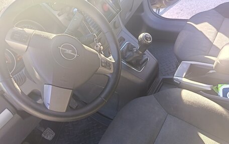 Opel Zafira B, 2007 год, 760 000 рублей, 8 фотография