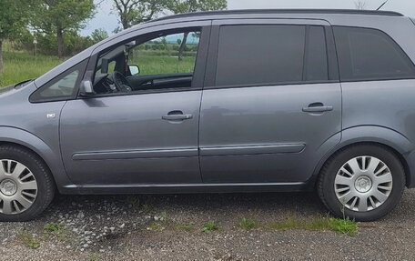 Opel Zafira B, 2007 год, 760 000 рублей, 5 фотография