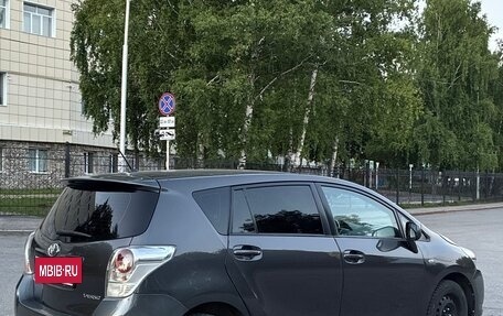 Toyota Verso I, 2011 год, 990 000 рублей, 4 фотография