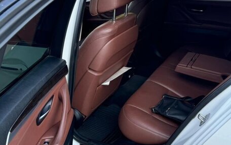 BMW 5 серия, 2015 год, 1 600 000 рублей, 12 фотография