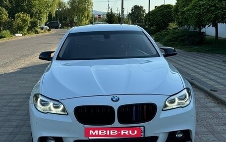 BMW 5 серия, 2015 год, 1 600 000 рублей, 24 фотография