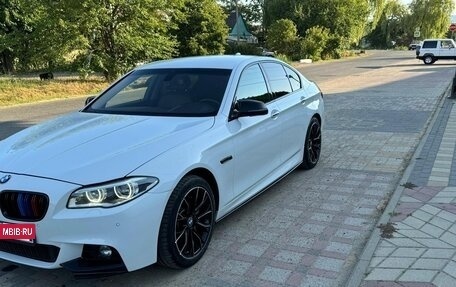 BMW 5 серия, 2015 год, 1 600 000 рублей, 26 фотография