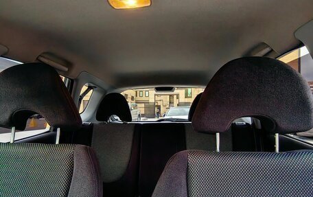 Honda Fit III, 2002 год, 330 000 рублей, 28 фотография