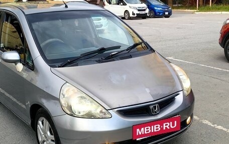 Honda Fit III, 2002 год, 330 000 рублей, 25 фотография