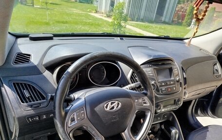 Hyundai ix35 I рестайлинг, 2013 год, 1 180 000 рублей, 4 фотография