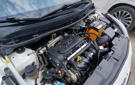 Hyundai Solaris II рестайлинг, 2013 год, 1 350 000 рублей, 6 фотография