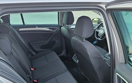 Volkswagen Golf VII, 2018 год, 1 470 000 рублей, 11 фотография